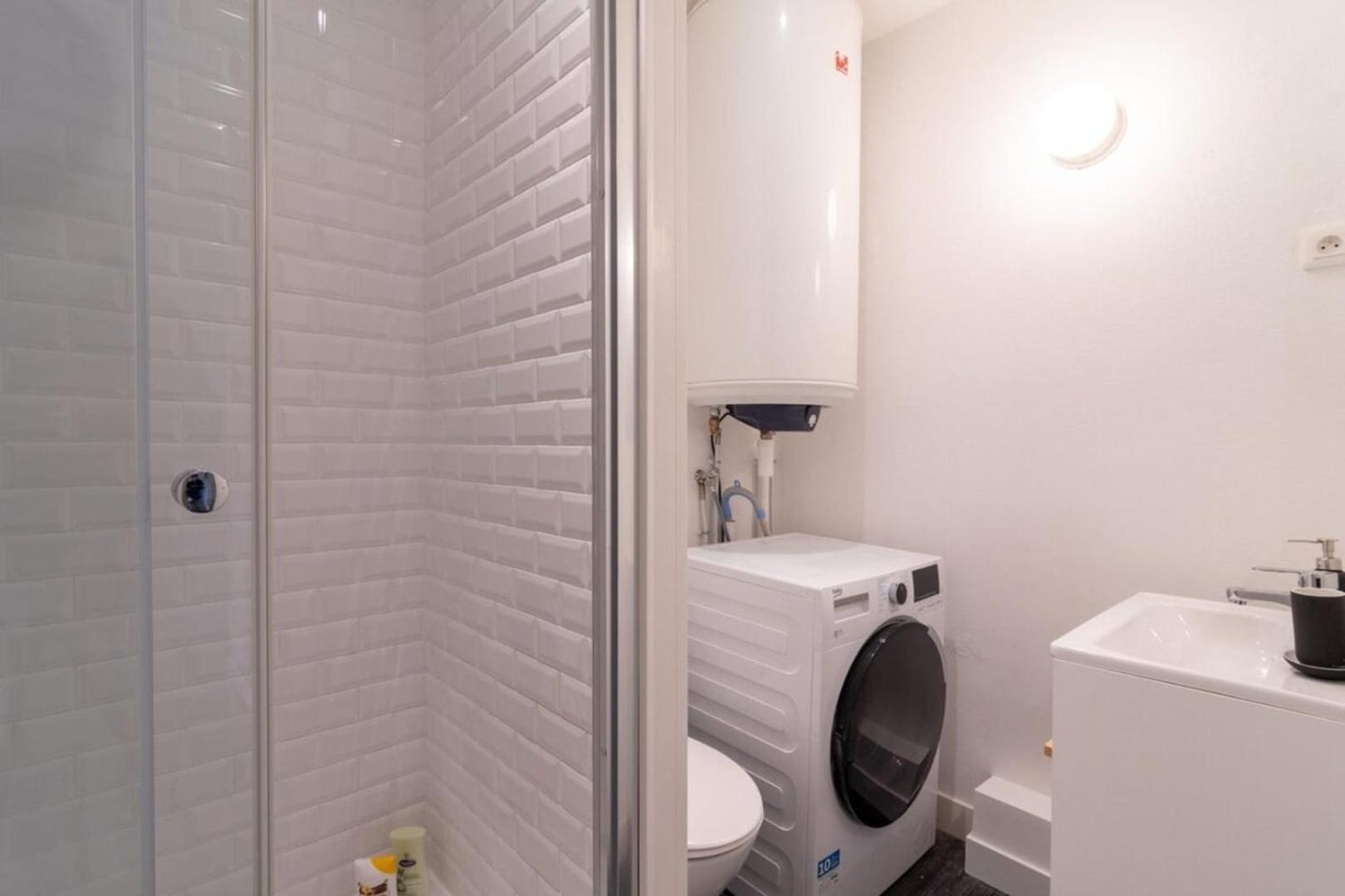 Apartment Near The Train Station Ouigo Tgv Туркоан Екстериор снимка