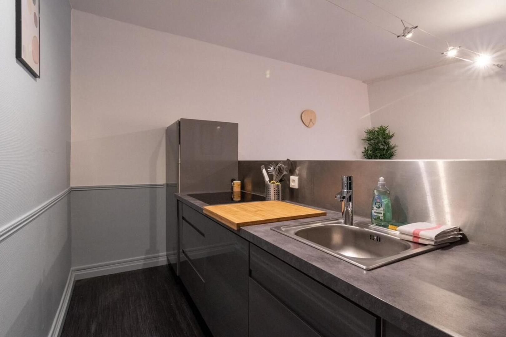 Apartment Near The Train Station Ouigo Tgv Туркоан Екстериор снимка